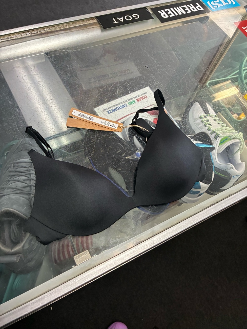 Women’s Skims Wireless Form Super Push Up Bra SZ 30A Onyx New